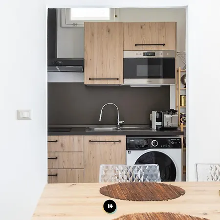 Too - Kristoforo Apartment